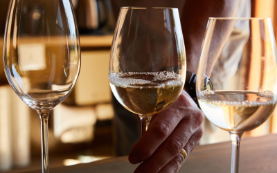 Tendances mode 2025: durabilité, tech, inclusion et streetwear revisité